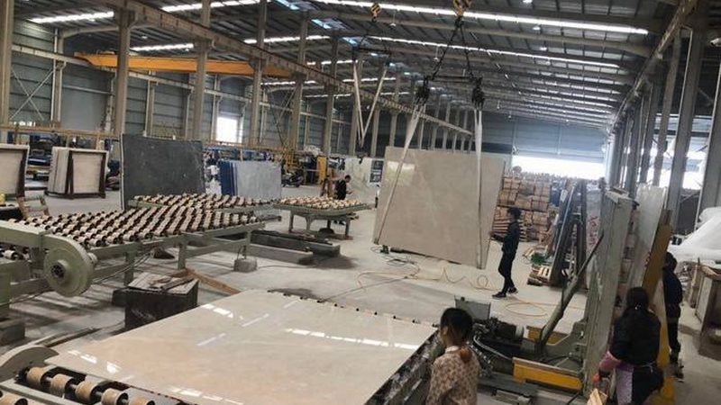 关于磨边和倒角是否包含在石材价格中，这取决于以下几个方面：
